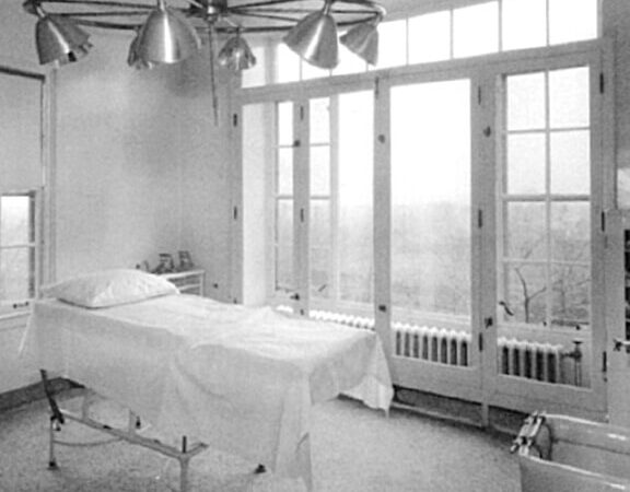 1920s Operating Room
